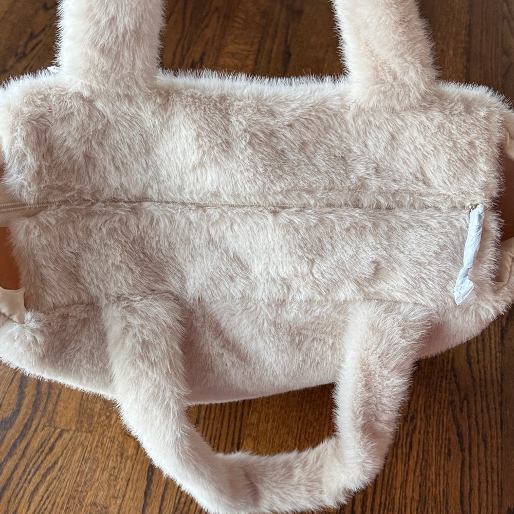 Victoria's Secret Women Off-White Cream Plush Faux Fur Tote Bag Casual Travel - Picture 4 of 7